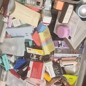 Mystery box of 5 travel sized items